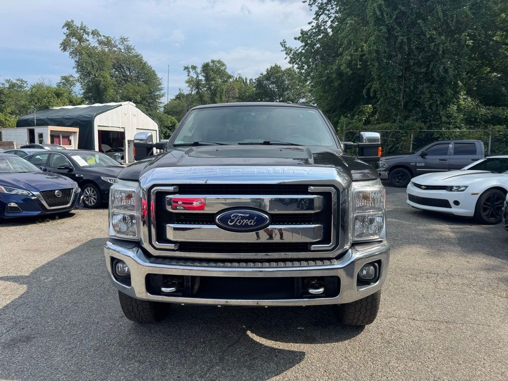 2014 Ford F-250 Lariat photo 2