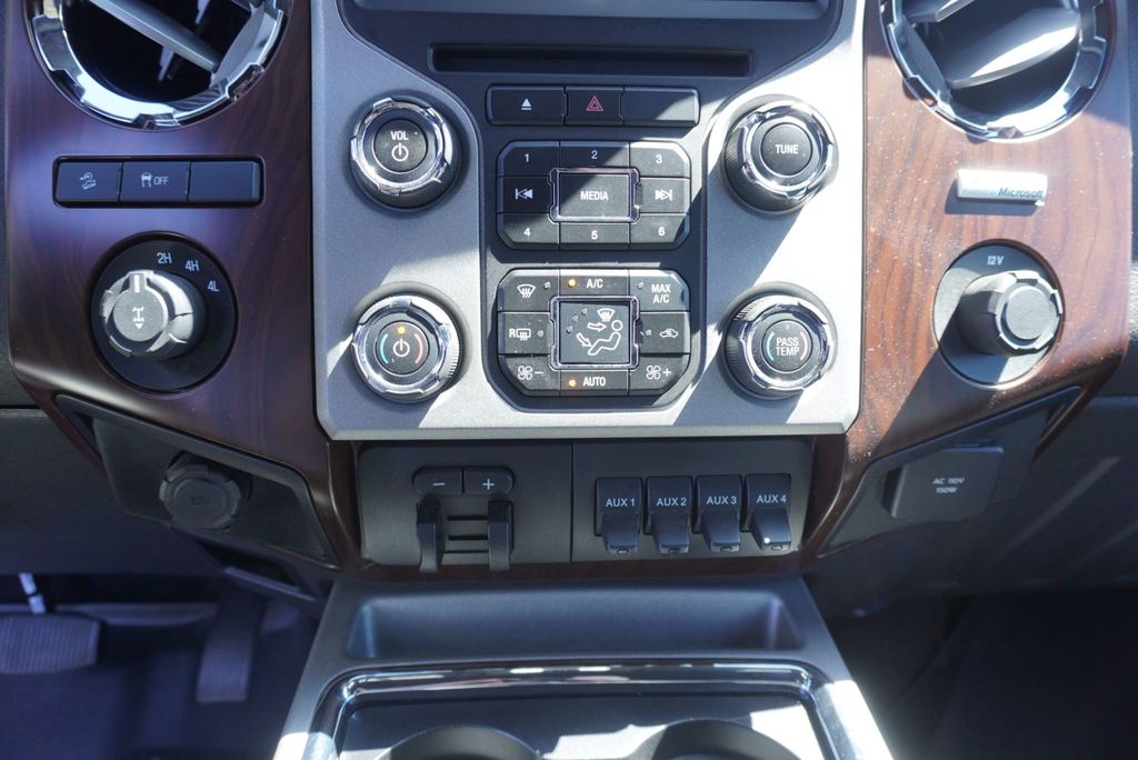 2014 Ford SUPER DUTY F-350 LARIAT FX4 - 23078283 - 37