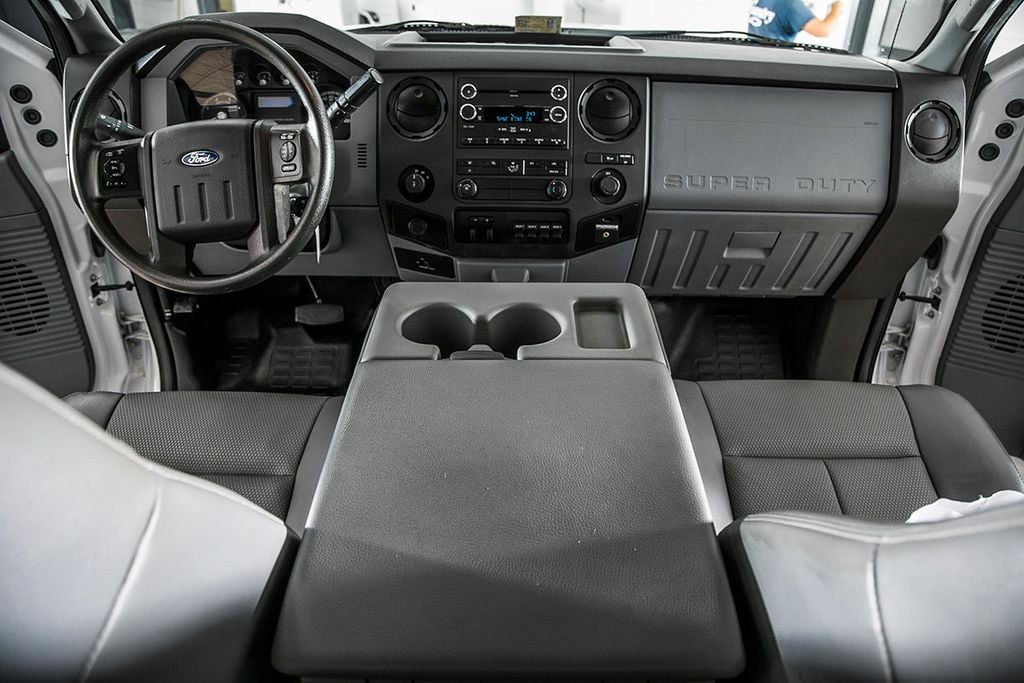 2014 Ford Super Duty F-350 SRW Cab-Chassis F350 SUPERCAB 4X4 * 6.7 POWERSTROKE * READING UTILITY W/RACKS - 16818701 - 18