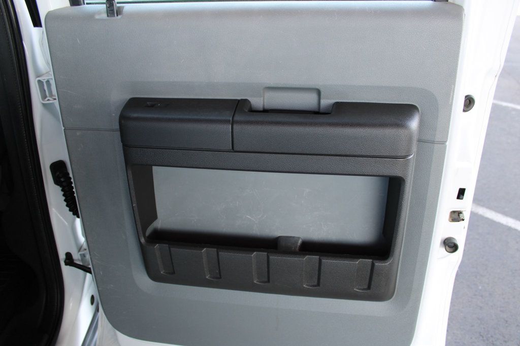 2014 Ford Super Duty F-450 DRW 4WD Crew Cab 172" XL - 23057540 - 10