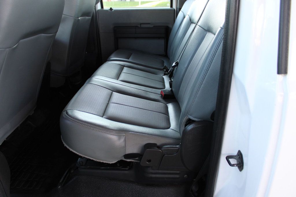 2014 Ford Super Duty F-450 DRW 4WD Crew Cab 172" XL - 23057540 - 17