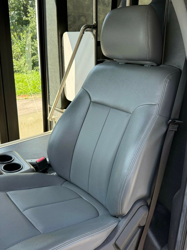 2014 Ford Super Duty F-450 DRW Cab-Chassis 4x4, 16 Passenger, Package Shelves, Carpeted Luggage Compartment - 23035823 - 16