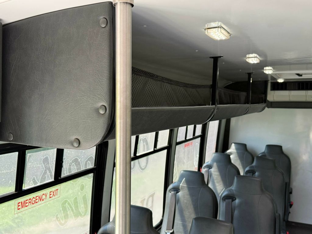 2014 Ford Super Duty F-450 DRW Cab-Chassis 4x4, 16 Passenger, Package Shelves, Carpeted Luggage Compartment - 23035823 - 25