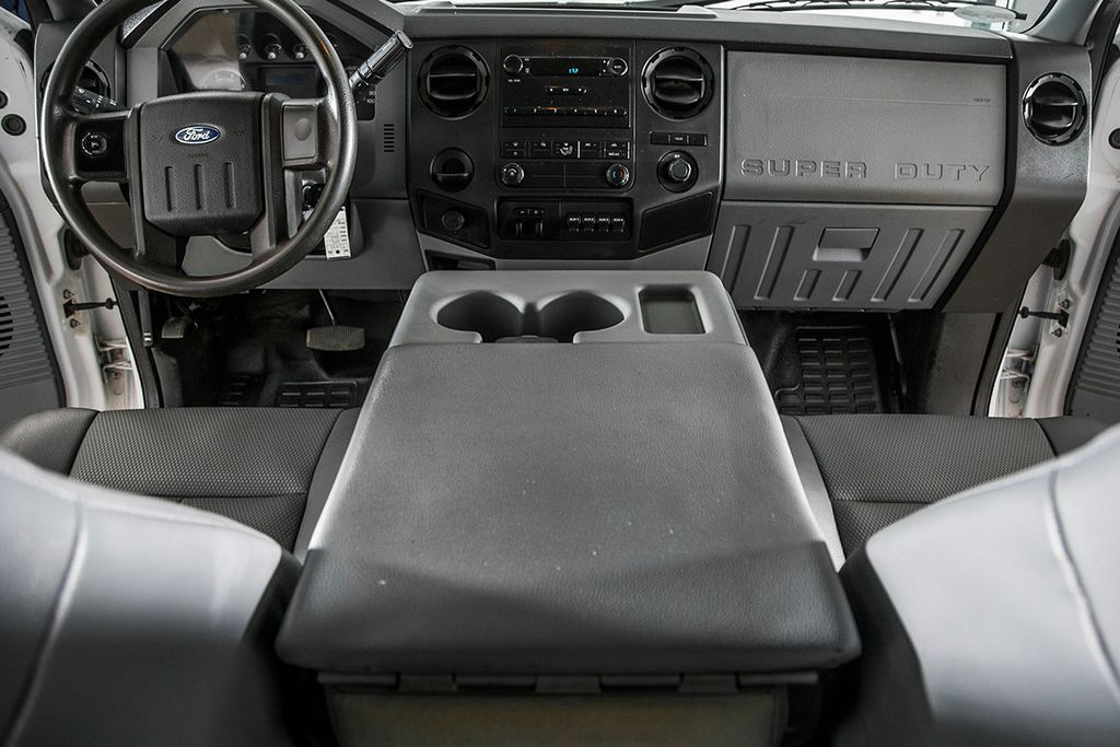 2014 Ford Super Duty F-450 DRW Cab-Chassis F450 CREW 4X4 * 6.7 POWERSTROKE * KNAPHEIDE UTILITY - 17245540 - 19