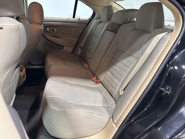 2014 Ford Taurus 4dr Sedan SE FWD - 22967678 - 28