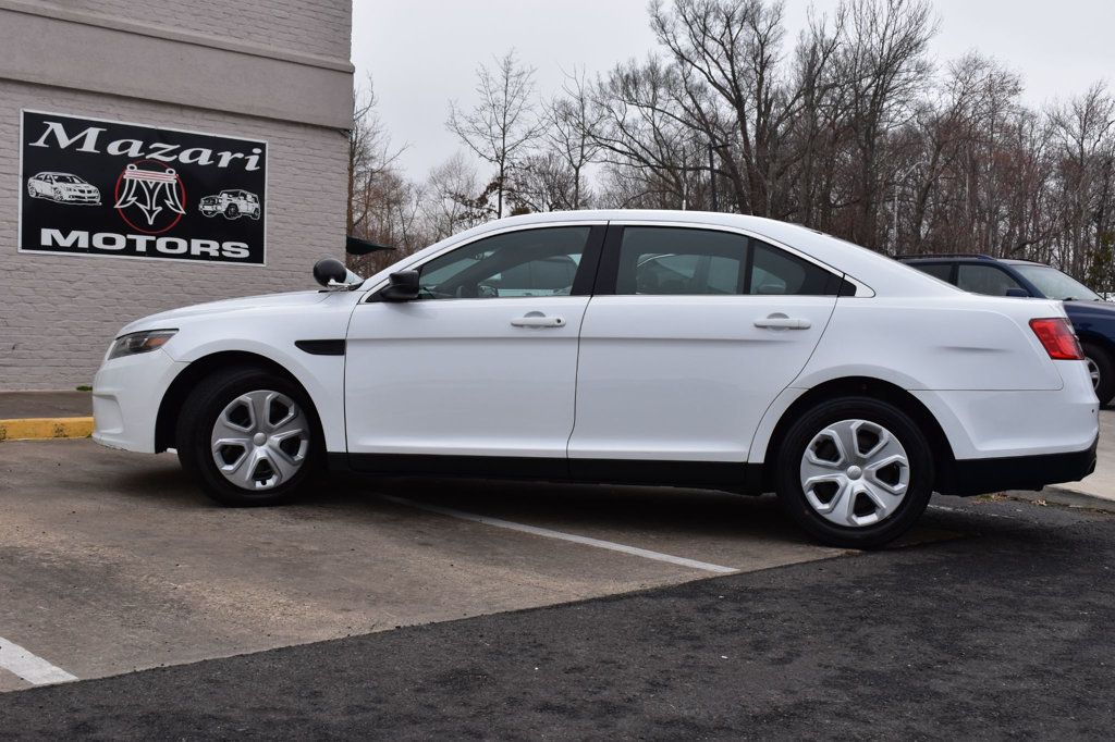2014 Ford Taurus photo 3