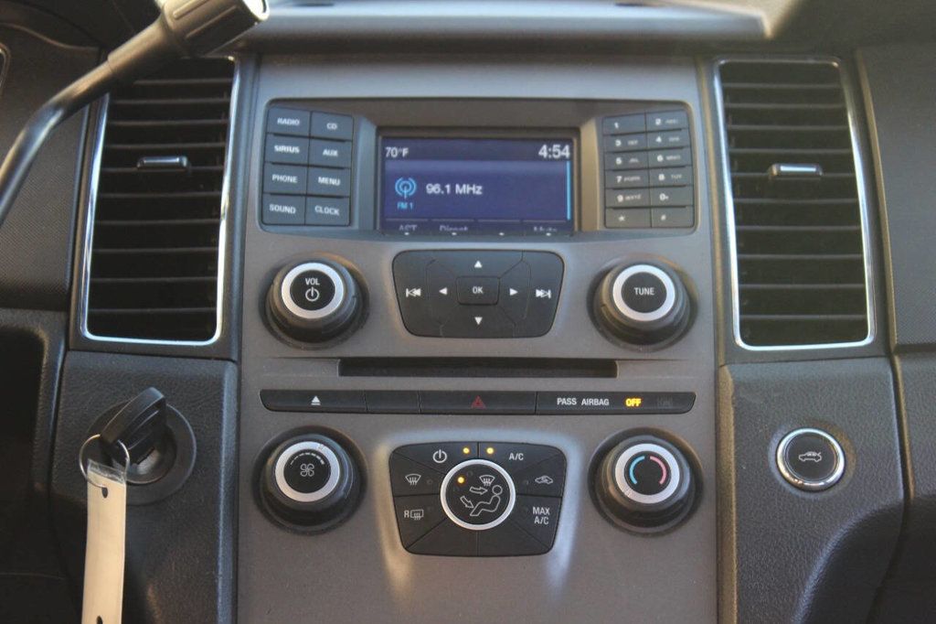 2014 Ford Taurus Police Interceptor AWD 4dr Sedan - 22922645 - 19