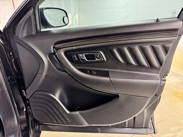 2014 Ford Taurus SHO AWD - 22990885 - 17