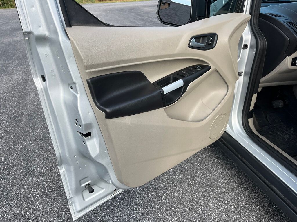 2014 Ford Transit Passenger photo 21
