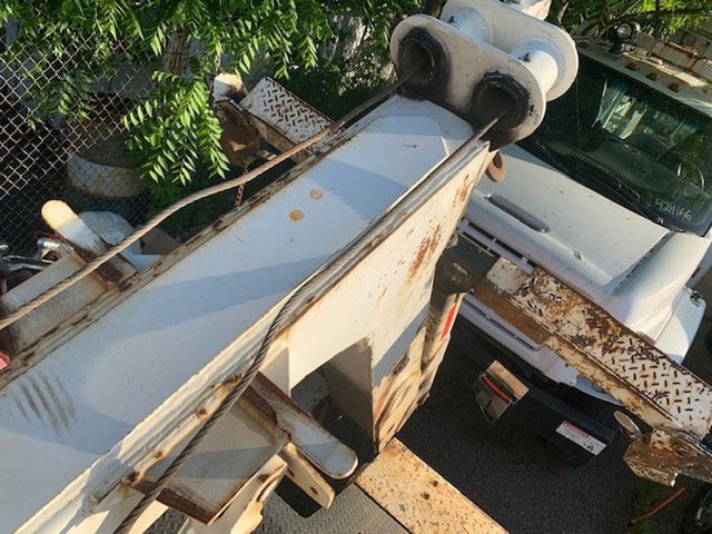 2014 Freightliner 108SD TOW TRUCK/WRECKER MECHANIC SPECIAL LOW MILES - 20086136 - 19