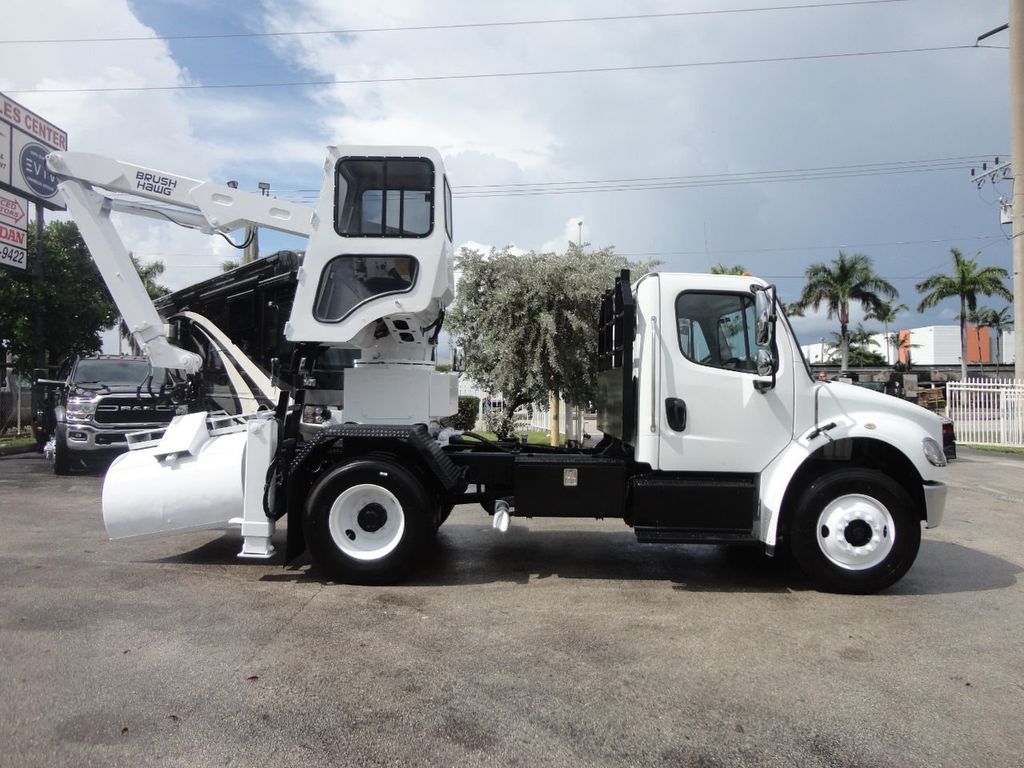 2014 Freightliner BUSINESS CLASS M2 106 BRUSH HAWG GRAPPLE LOADER - 21633812 - 3