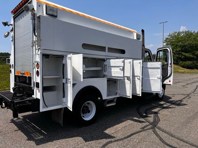 2014 Freightliner M2106 ENCLOSED UTILITY SERVICE TRUCK NON CDL COMPRESSOR AND GENERATOR - 22401975 - 2