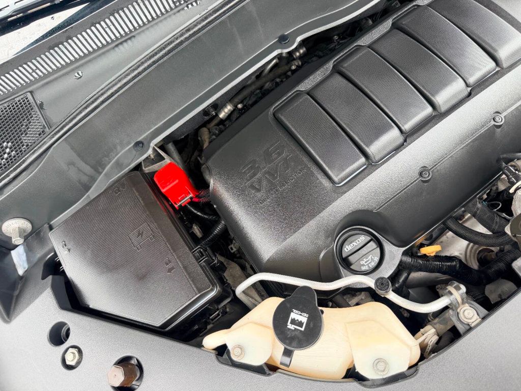 2014 GMC Acadia AWD 4dr Denali - 23018670 - 33