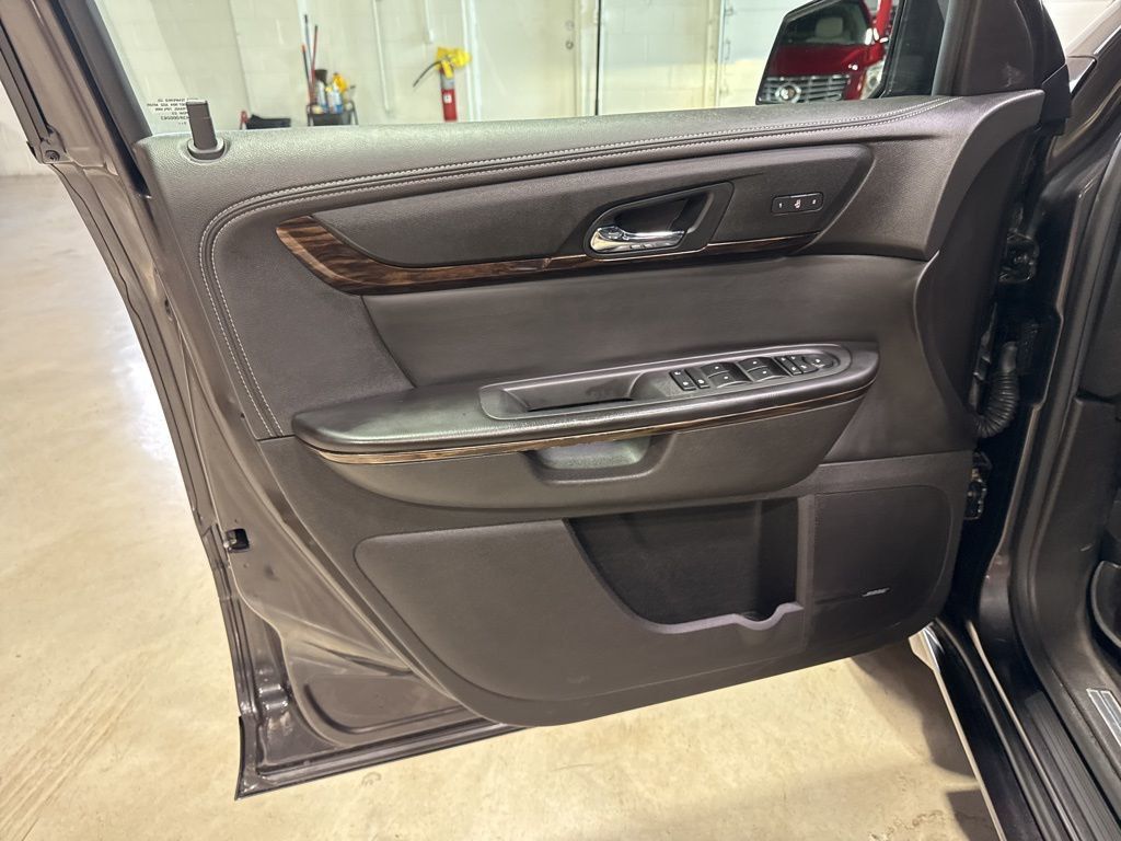 2014 GMC Acadia FWD 4dr Denali - 22996078 - 32