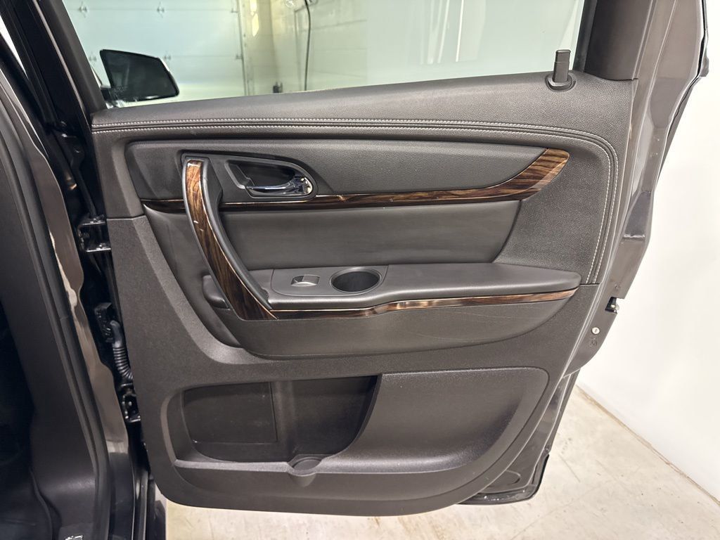 2014 GMC Acadia FWD 4dr Denali - 22996078 - 49