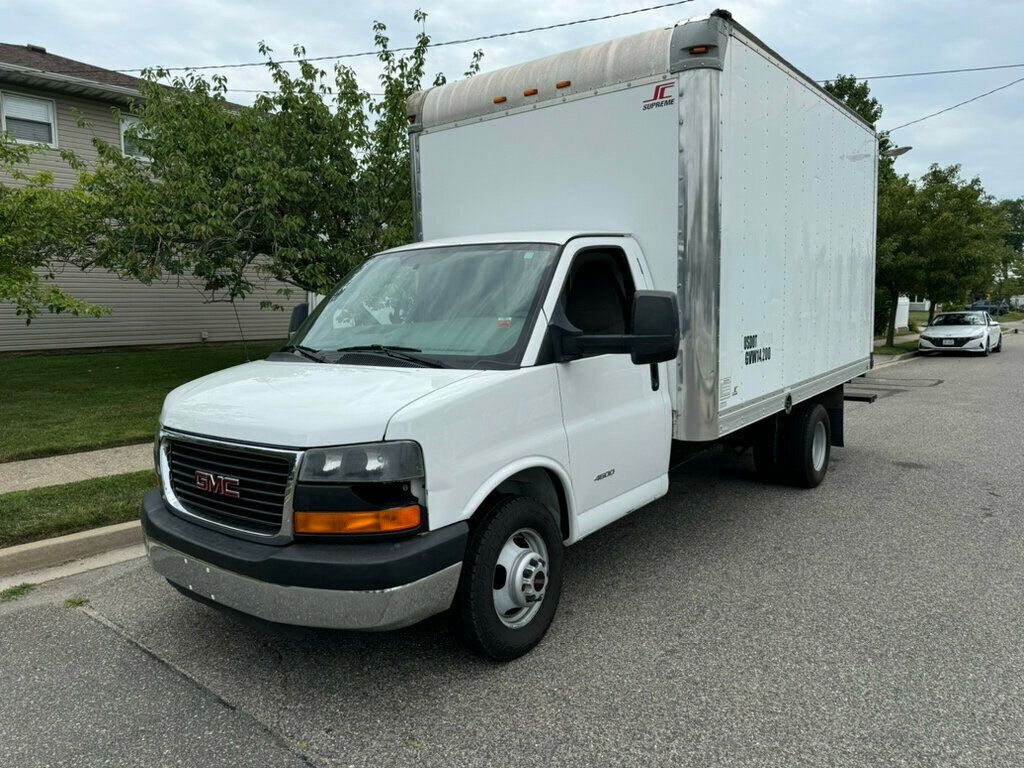 2014 GMC G4500 16 FOOT BOX TRUCK SIDE DOOR ENTRY PULL OUT RAMP READY FOR WORK - 22541500 - 0