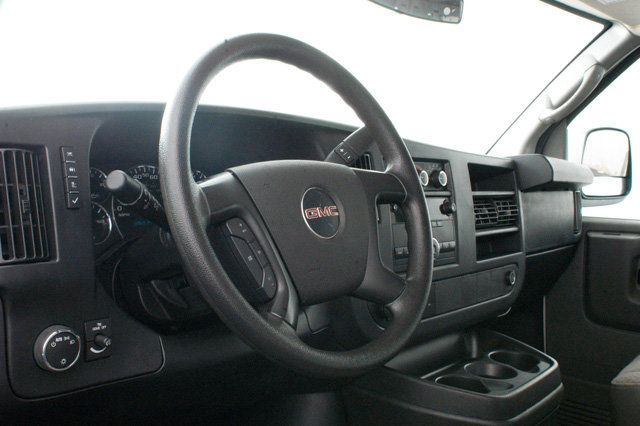 2014 GMC Savana Cargo Van RWD 2500 135" - 14930463 - 6