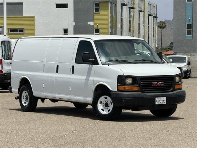 2014 GMC Savana Cargo Van RWD 2500 155" - 22443728 - 1