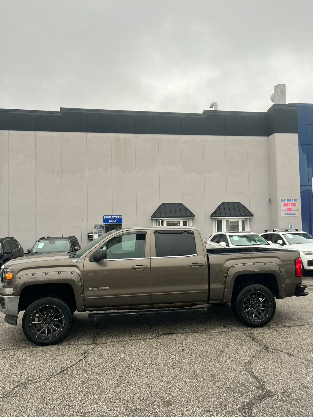 2014 GMC Sierra 1500 4WD Crew Cab 153.0" SLE - 23015500 - 2