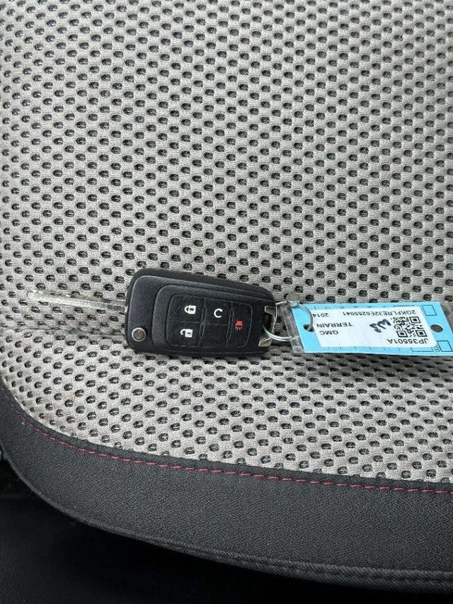 2014 GMC Terrain FWD 4dr SLE w/SLE-2 - 22980690 - 30