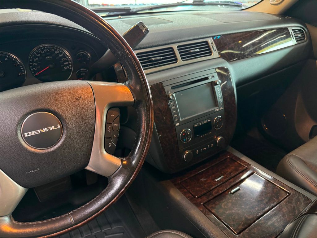 2014 Gmc Yukon Denali photo 21