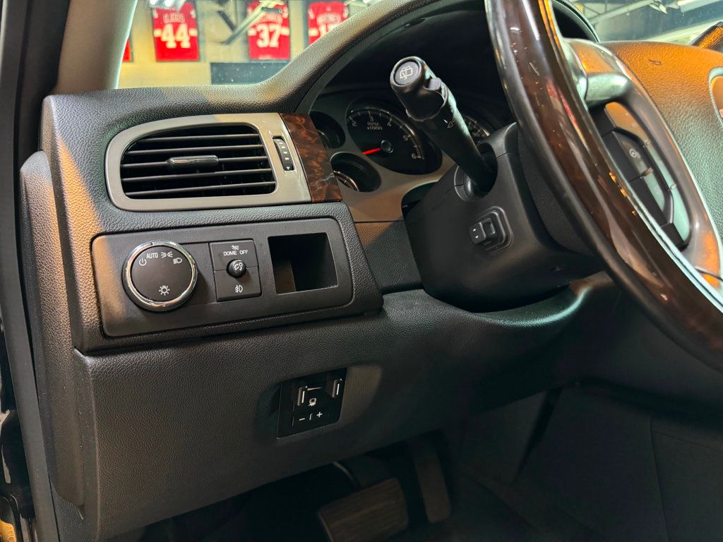 2014 Gmc Yukon Denali photo 23