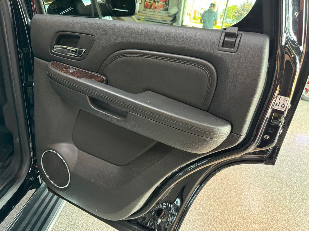 2014 Gmc Yukon Denali photo 36