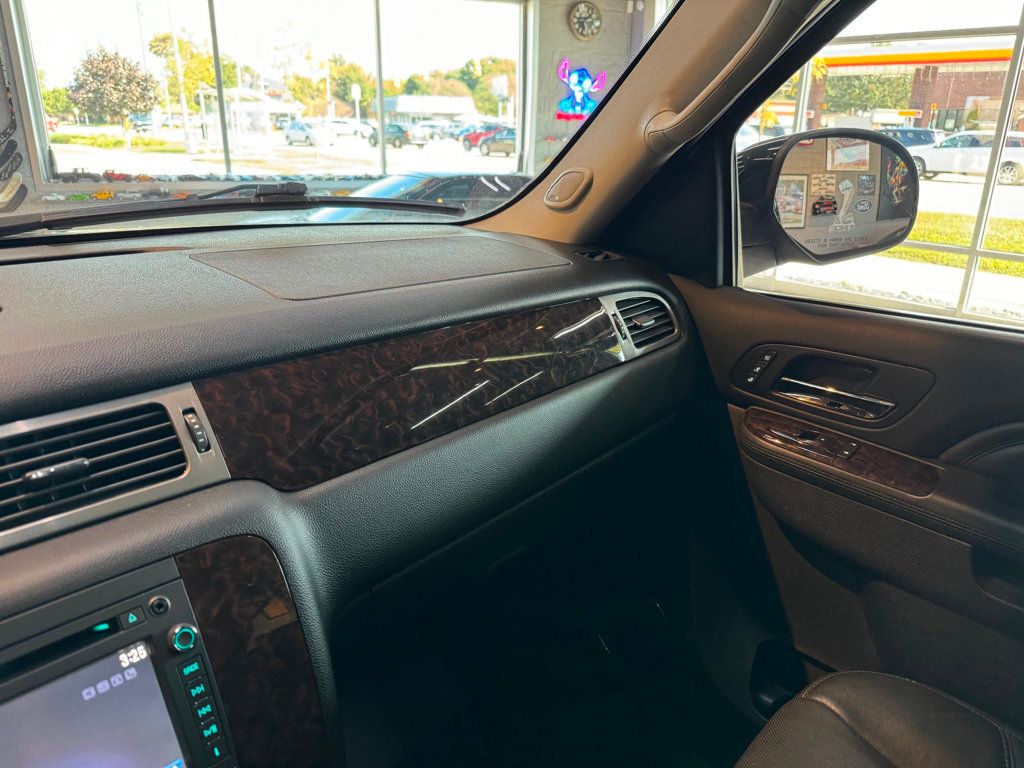2014 Gmc Yukon Denali photo 42