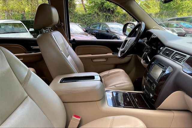 2014 GMC Yukon AWD 4dr Denali - 23015798 - 11