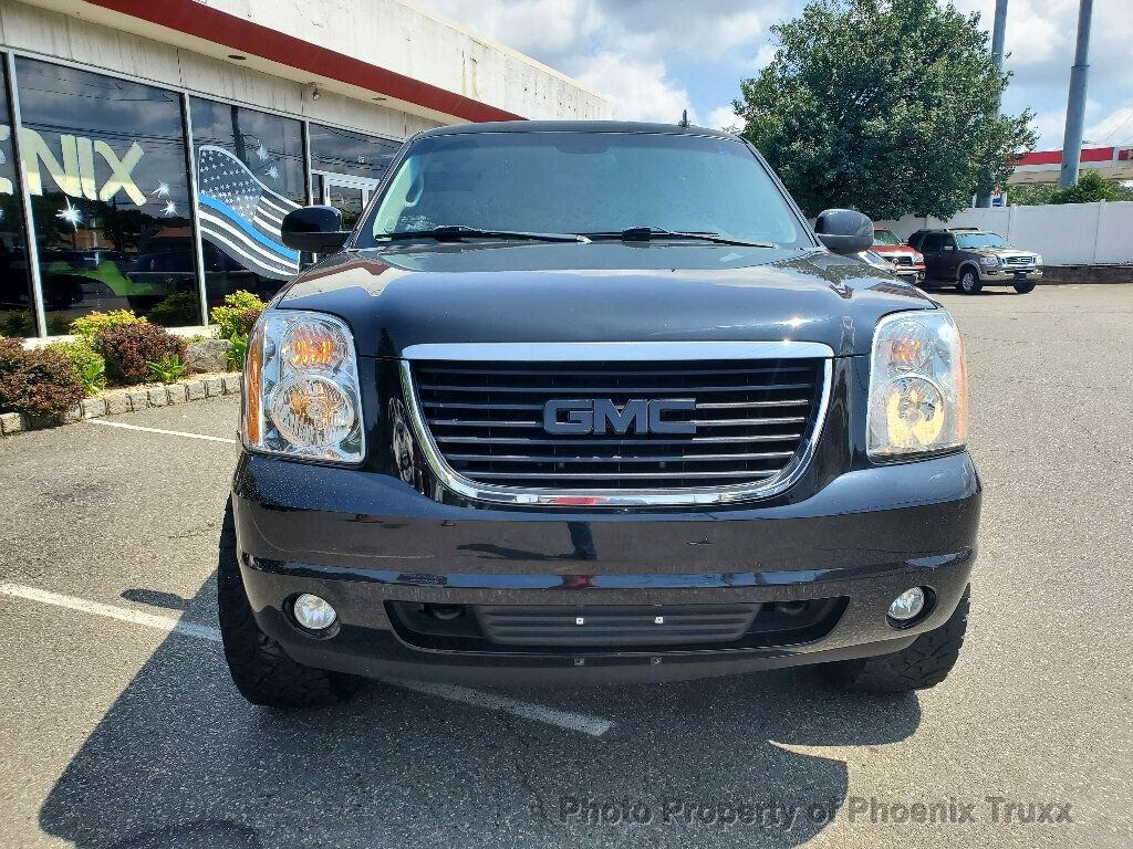 2014 Gmc Yukon XL SLT photo 2