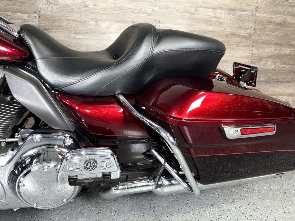 2014 Harley-Davidson FLHTK Electra Glide Ultra Limited LOW MILES! - 22929582 - 12