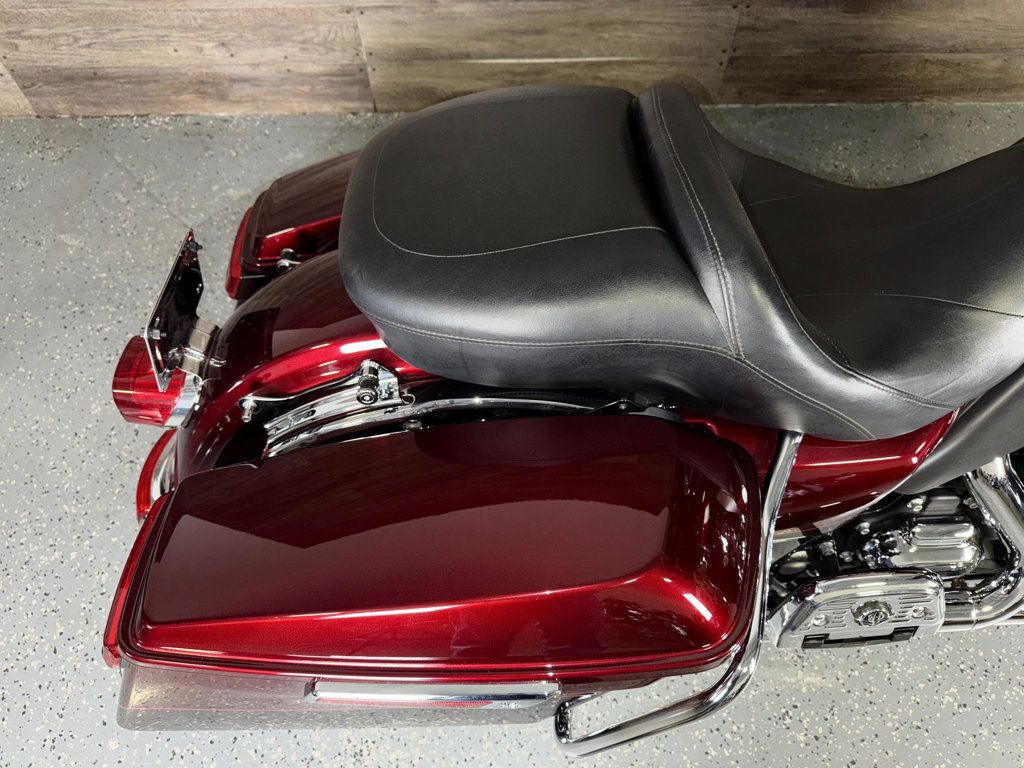 2014 Harley-Davidson FLHTK Electra Glide Ultra Limited LOW MILES! - 22929582 - 7