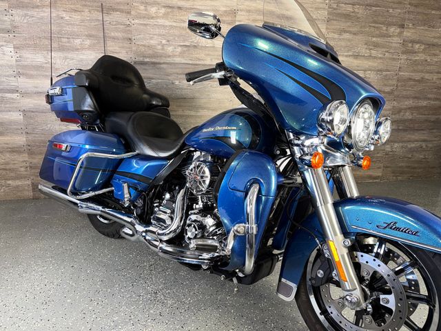 2014 Harley-Davidson FLHTK Electra Glide Ultra Limited One Owner! - 23047631 - 10