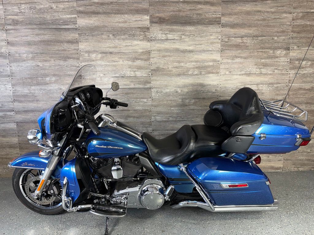 2014 Harley-Davidson FLHTK Electra Glide Ultra Limited One Owner! - 23047631 - 12