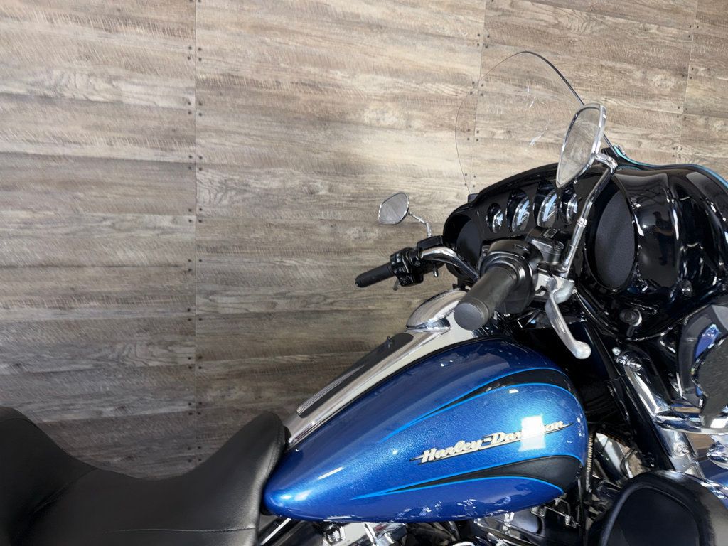 2014 Harley-Davidson FLHTK Electra Glide Ultra Limited One Owner! - 23047631 - 7