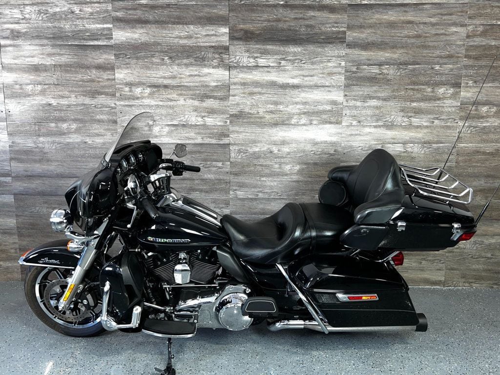 2014 Harley-Davidson FLHTK Electra Glide Ultra Limited SUPER CLEAN! - 22524013 - 10