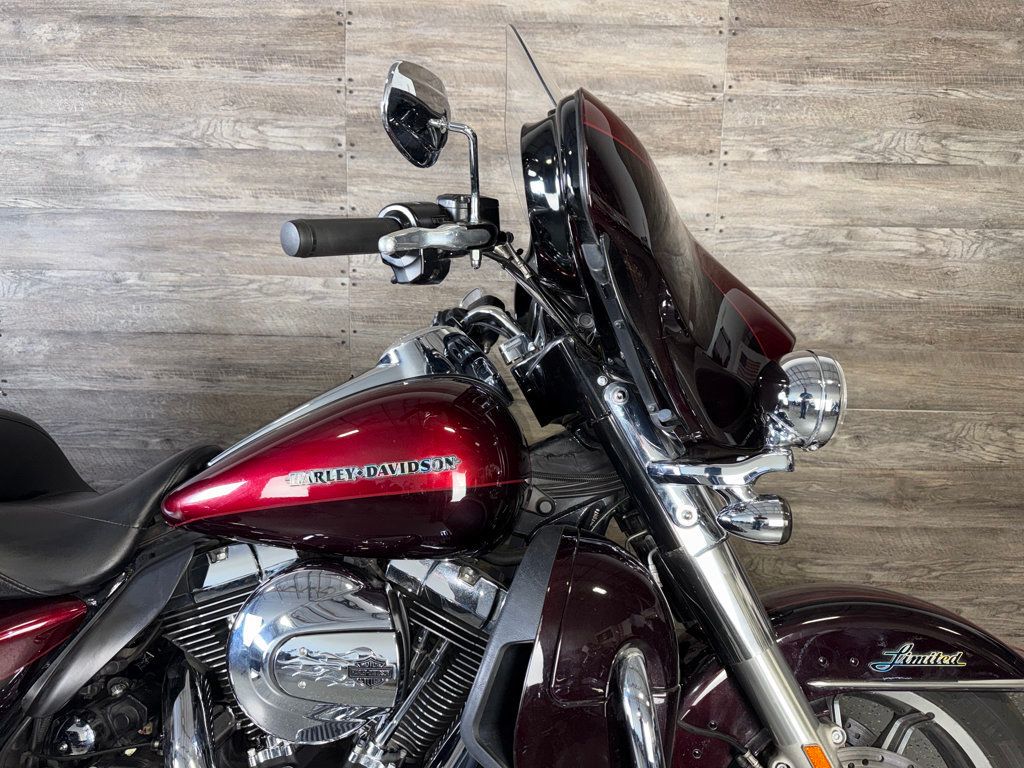 2014 Harley-Davidson FLHTK Electra Glide Ultra Limited SUPER CLEAN! - 23052346 - 3
