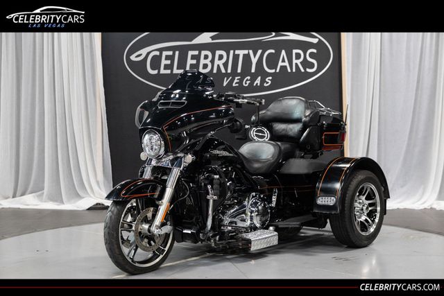 2014 Used Harley Davidson FLHX Street Glide at Celebrity Cars