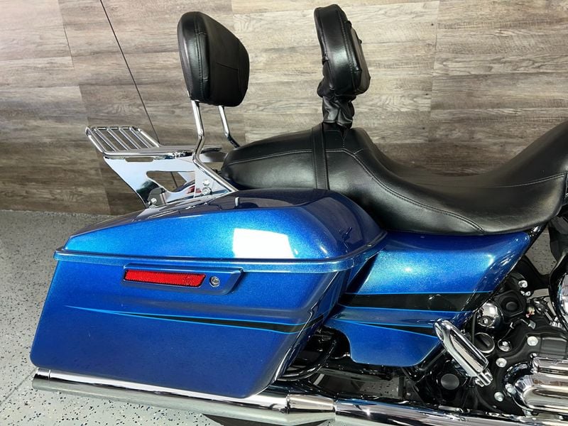 2014 Harley-Davidson FLHX Street Glide SUPER CLEAN! - 21985305 - 5