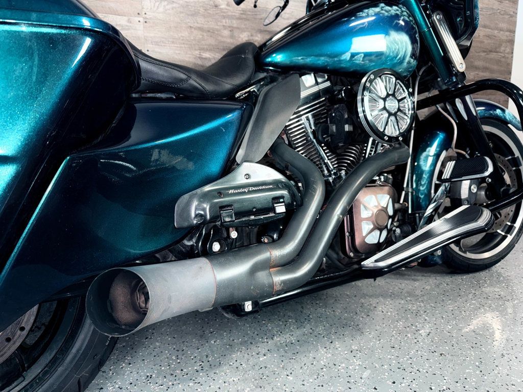 2014 Harley-Davidson FLHXS Street Glide Special Custom! - 22878680 - 6