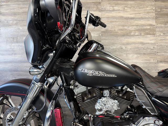 2014 Harley-Davidson FLHXS Street Glide Special Custom! - 22953981 - 13