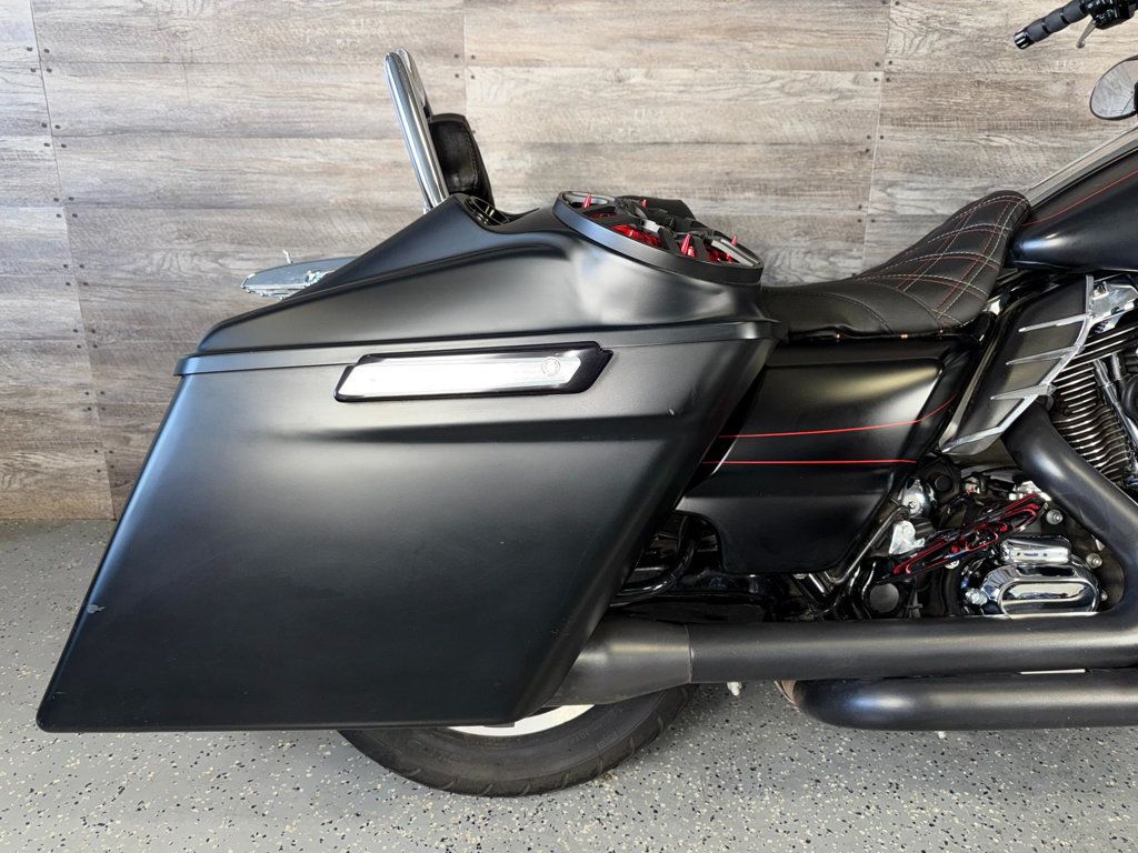 2014 Harley-Davidson FLHXS Street Glide Special Custom! - 22953981 - 6