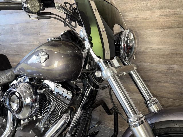 2014 Harley-Davidson FXDWG Dyna Wide Glide LOW MILES! - 22999702 - 4