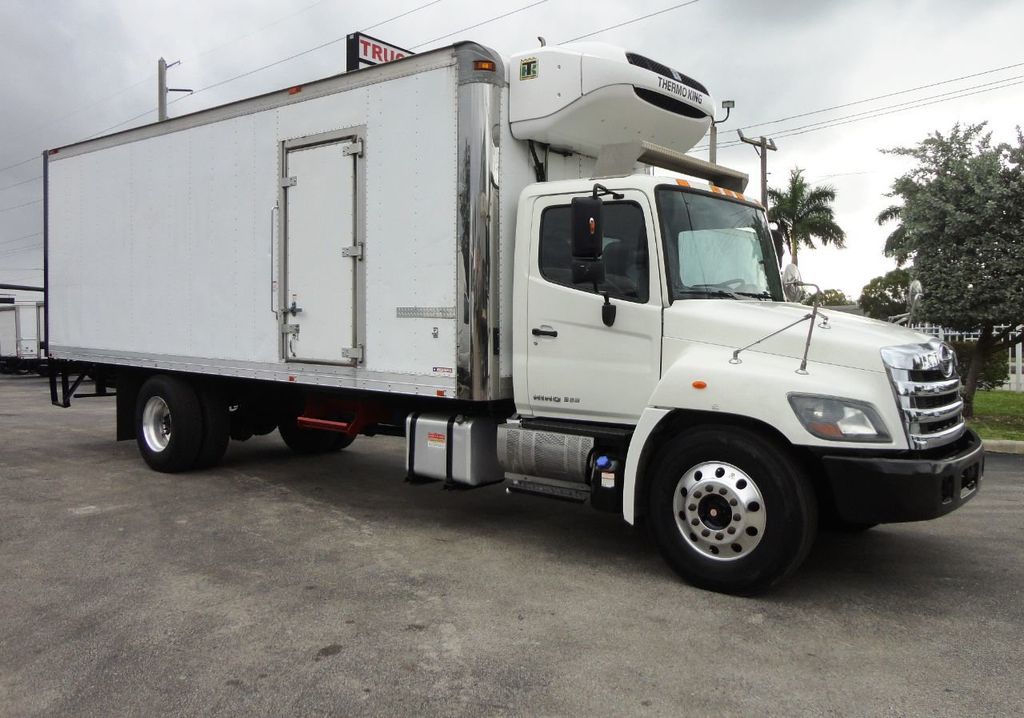 2014 HINO 268A 24FT REFRIGERATED BOX TRUCK. THERMO KING T880S WHISPER - 20482246 - 0