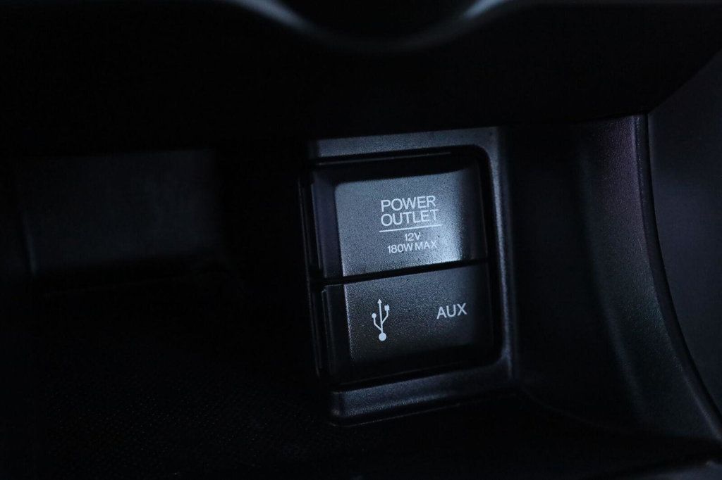 Honda Accord photo 35
