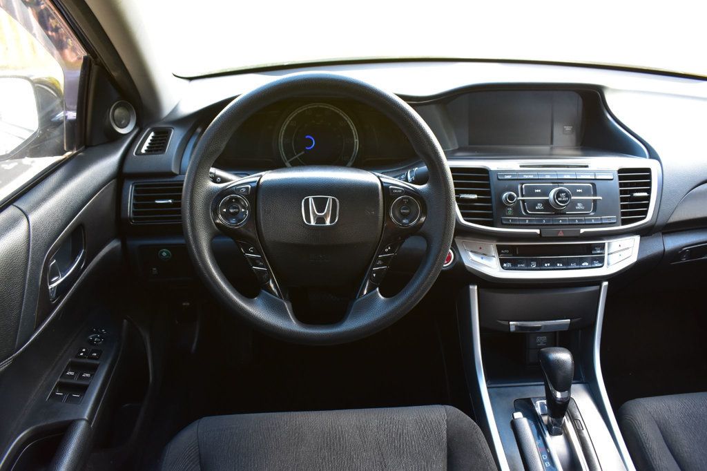 2014 Honda Accord Hybrid 4dr Sedan - 23081662 - 21