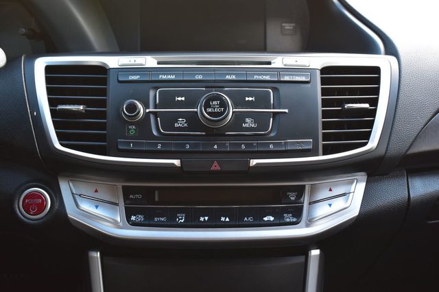 2014 Honda Accord Hybrid 4dr Sedan - 23081662 - 26