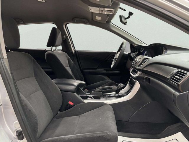 2014 Honda Accord Hybrid 4dr Sedan - 23009468 - 19