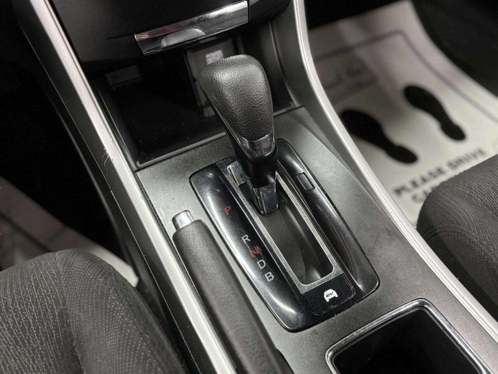 2014 Honda Accord Hybrid 4dr Sedan - 23009468 - 26