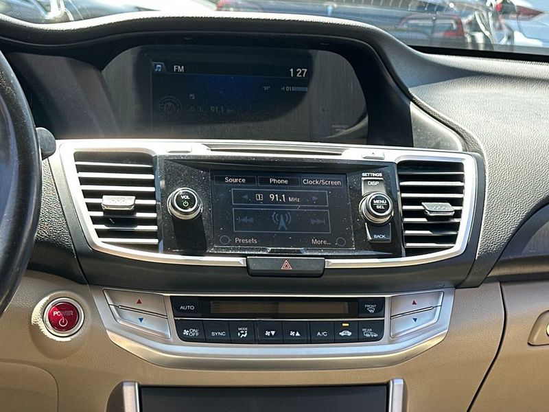 2014 Honda Accord Hybrid 4dr Sedan EX-L - 23004348 - 14